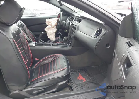 2014 Ford Mustang V6 from USA, damaged, VIN 1ZVBP8AM5E5329935